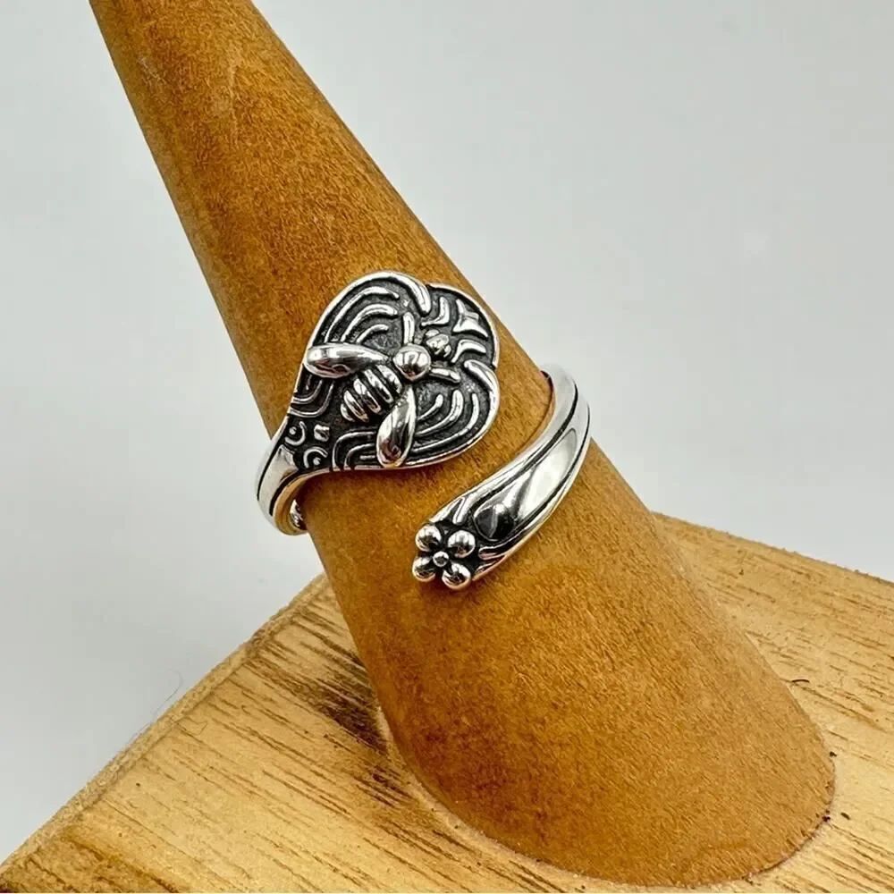 Bumble Bee Sterling Silver Bee Ring